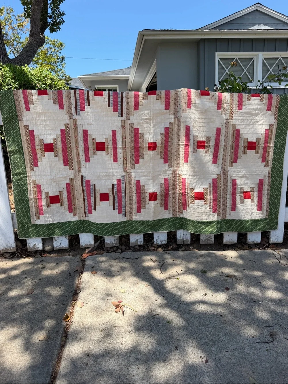 Vintage Courthouse Steps Log Cabin Quilt Hand Sewn Thin Red Green 41x64 FLAWS